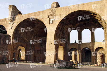 Basilica di Massenzio / Maxentiusbasilika