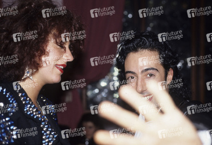 Showcase von Scarlett Fantastic in London