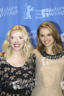 Scarlett Johansson, Natalie Portman