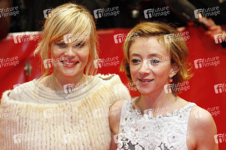 Emmanuelle Seigner, Sylvie Testud