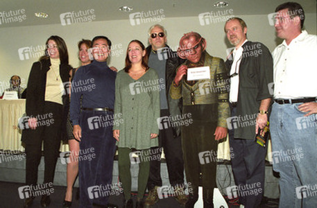 Claudia Christian, Chase Masterson, George Takei, Lolita Fatjo, J.G. Hertzler, Robert O'Reilly, Richard Arnold
