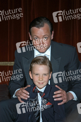 Matthias Brandt, Max Schmuckert