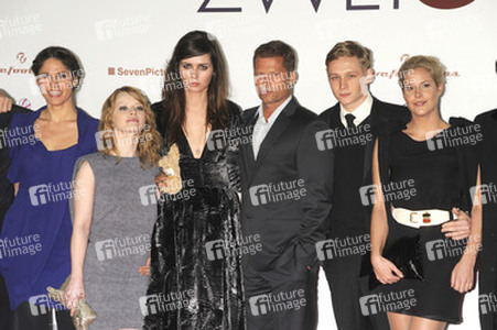 Jasmin Gerat, Karoline Schuch, Nora Tschirner, Til Schweiger, Matthias Schweighöfer, Anika Decker