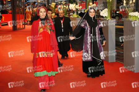 Rana Azadivar, Merila Zareibarzi