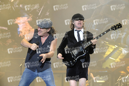 Brian Johnson, Angus Young