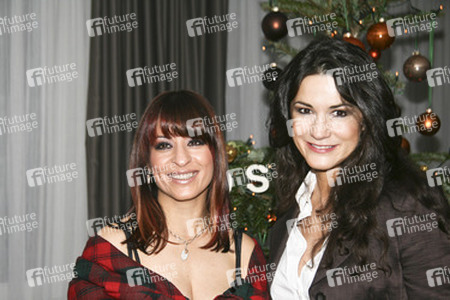 Mahnaz Hagen, Mariella Ahrens