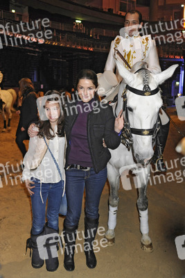 Mariella Ahrens mit Tochter Isabella