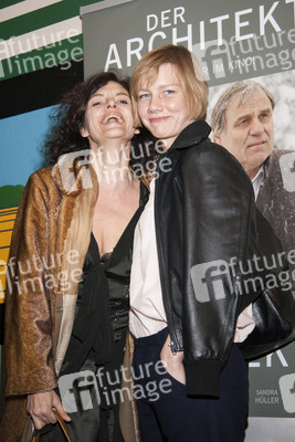 Hilde van Mieghem, Sandra Hüller