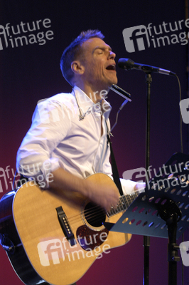 Bryan Adams