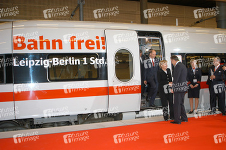 Angela Merkel, Klaus Wowereit