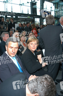 Klaus Wowereit, Angela Merkel