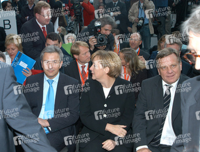 Klaus Wowereit, Angela Merkel, Hartmut Mehdorn