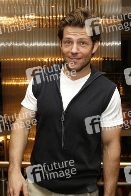 Jamie Bamber