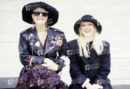 Photoshooting mit Voice of the Beehive in London