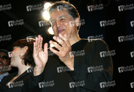 Robert Beltran
