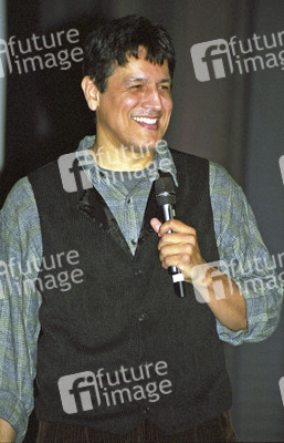 Robert Beltran