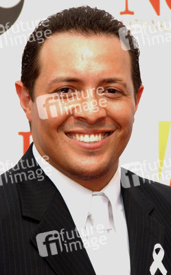 Hector Luis Bustamante