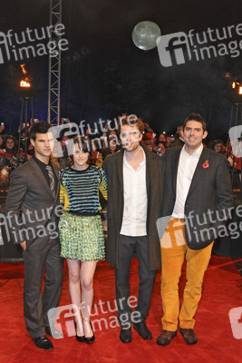 Taylor Lautner, Kristen Stewart, Robert Pattinson, Chris Weitz