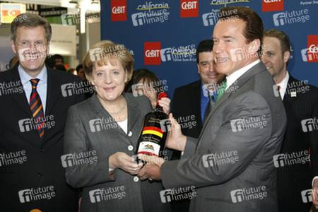 Christian Wulff, Angela Merkel, Arnold Schwarzenegger