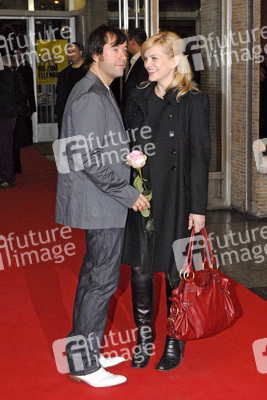 Jan Josef Liefers, Anna Loos