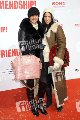 Minu Barati-Fischer mit Mina Thiel