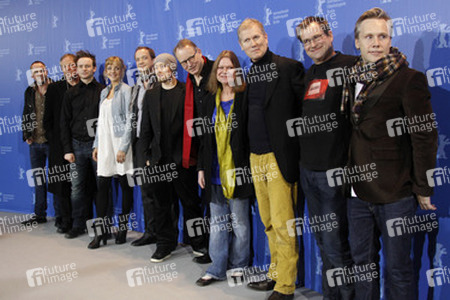 Jannike Kruse Jatog, Stellan Skarsgard, Jorunn Kjellsby, Hans Petter Moland und Cast