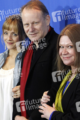 Jannike Kruse Jatog, Stellan Skarsgard, Jorunn Kjellsby