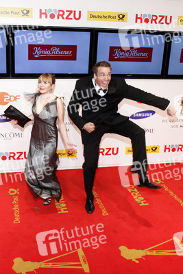 Jasmin Schwiers, Jan van Weyde