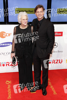 Thomas Heinze mit Mutter Mareike