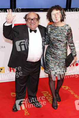 Danny DeVito, Rhea Pearlman
