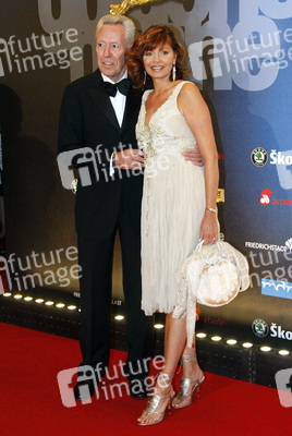 Egon F. Freiheit, Maren Gilzer