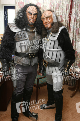 J.G. Hertzler, Robert O'Reilly