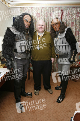 J.G. Hertzler, Robert O'Reilly