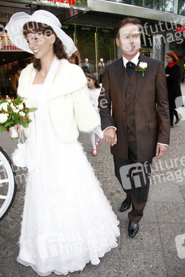 Viola Wedekind, Jacques Breuer