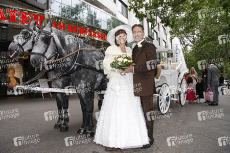 Viola Wedekind, Jacques Breuer