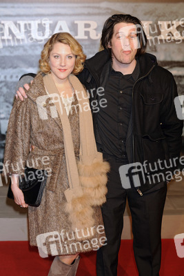 Nikola Kastner, Nic Romm