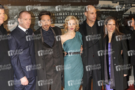 Guy Ritchie, Robert Downey Jr., Joel Silver, Rachel McAdams, Mark Strong, Susan Downey