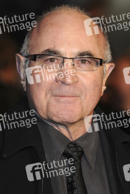 Bob Hoskins