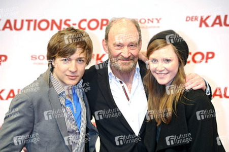 Michael Mendl mitTochter Joana und deren Freund Rafael