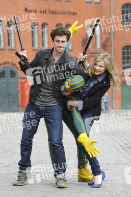 Aaron Johnson, Chloe Moretz