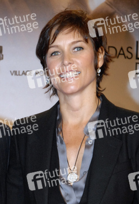 Carey Lowell