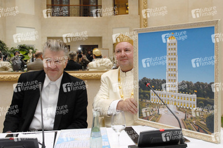 David Lynch, Emanuel Schiffgens