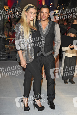 Nicola McLean, Peter André