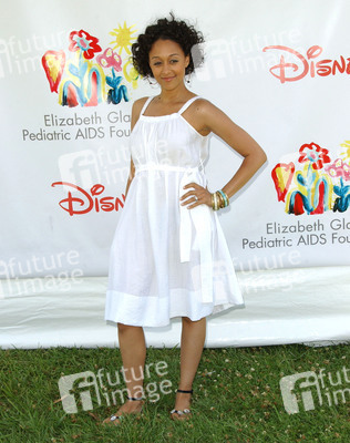 Tia Mowry