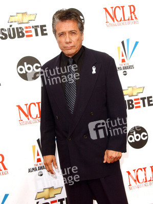 Edward James Olmos