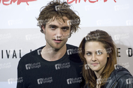 Robert Pattinson, Kristen Stewart