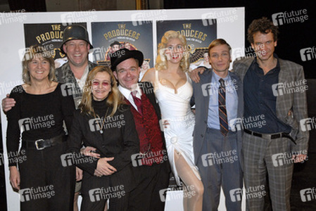 Rita Baus, Herbert Steinböck, Kathrin Zechner, Cornelius Obonya, Bettina Mönch, Andreas Bieber, Falk Walter