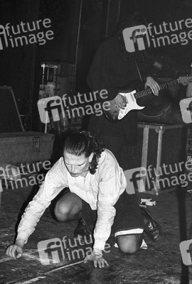 Gavin Friday, Dik Evans