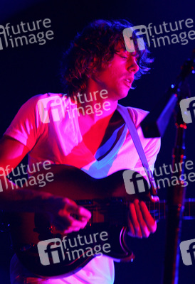 Johnny Borrell