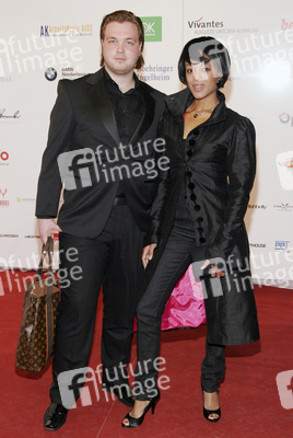 Gregor Clemens, Milka Loff Fernandes